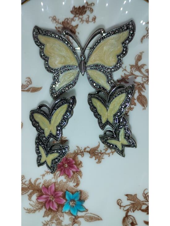no brand Jewelry - Butterfly Brooch & Earring Set Ivory Enamel Marcasite Silver Tone Jewelry Set